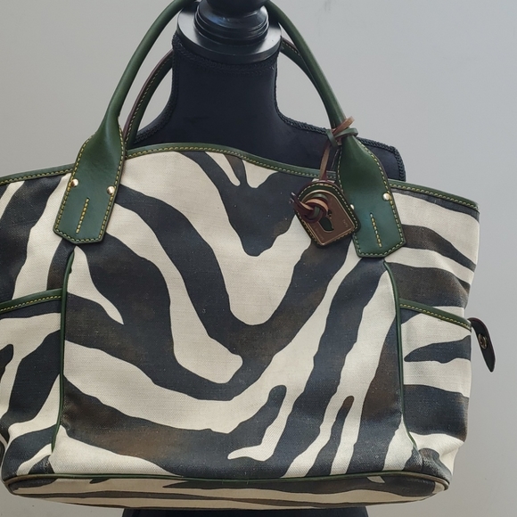 Dooney & Bourke Bag - Picture 5 of 16